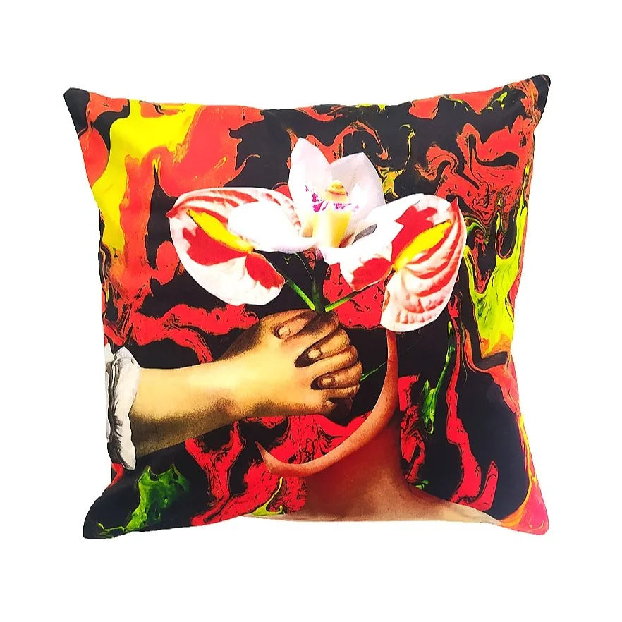 Coussin Burning Love
